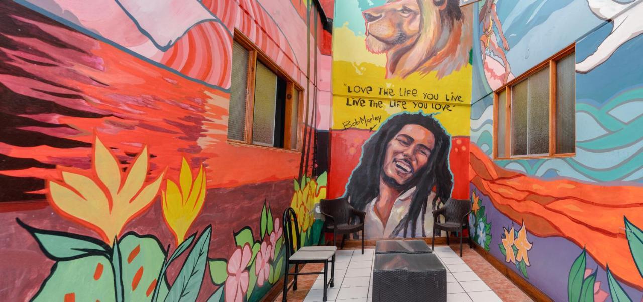 Yaki Hostel Lima Exterior photo